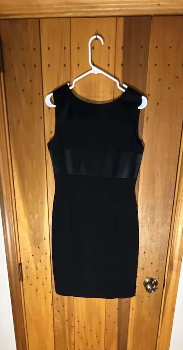 Jones New York Dress Size 6 Black Sleeveless Sheath Dress